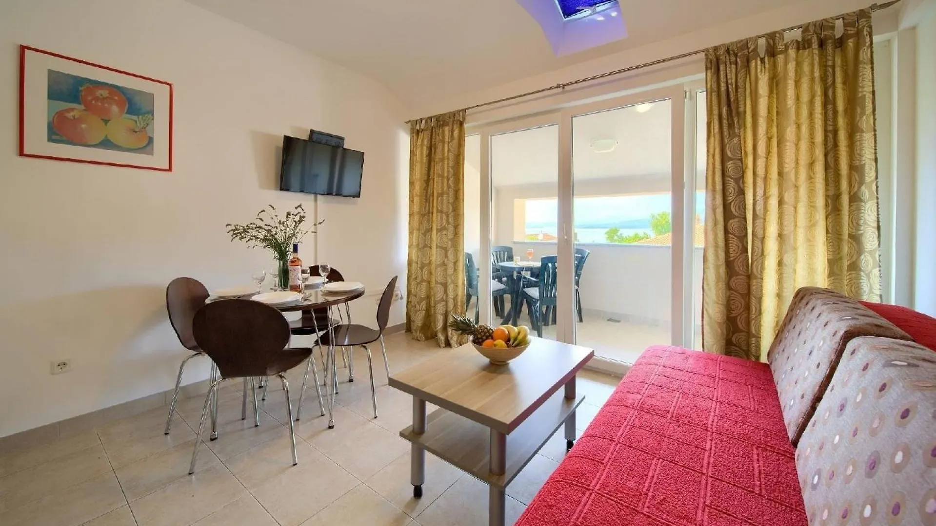 Apartment Nette Wohnung In Silo Mit Moeblierter Terrasse